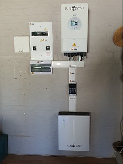 5Kw Inverter And 5Kwh Battery